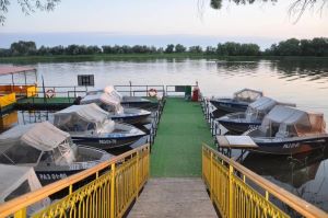 Лучшие рыболовные базы в Астрахани